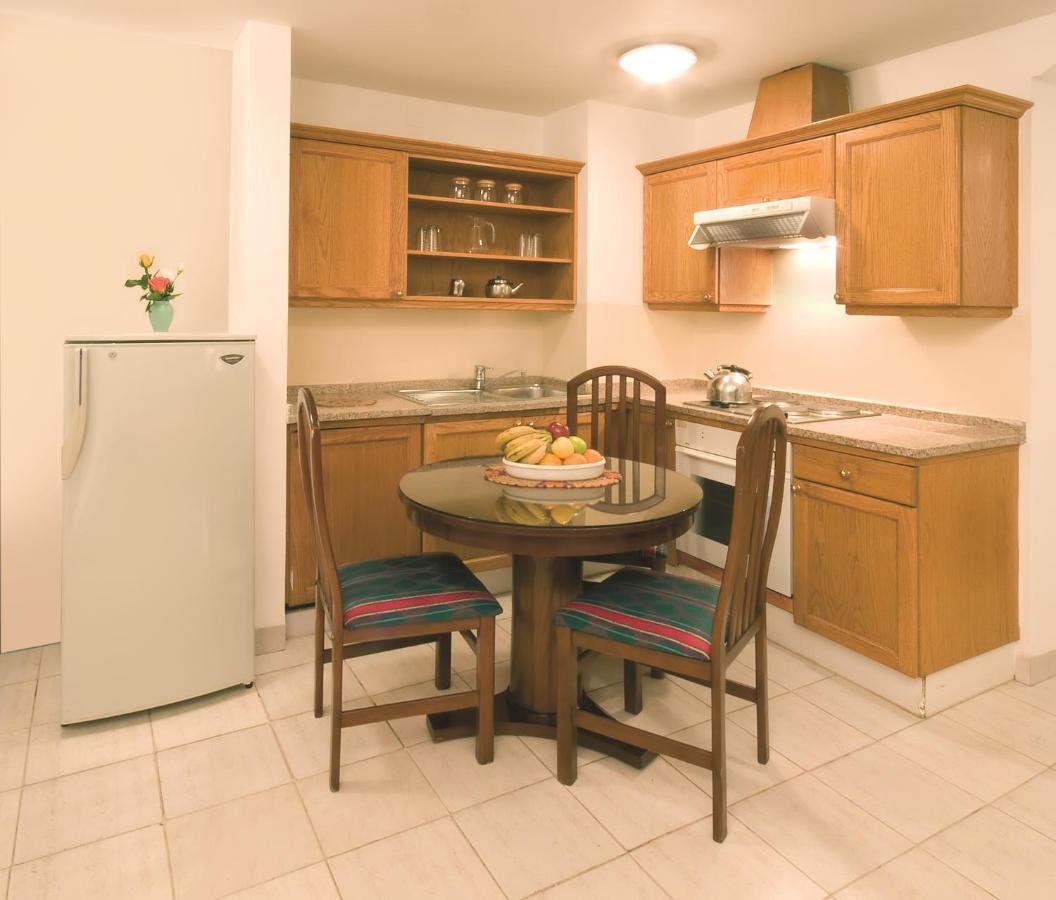 Delmon Suites Amman Extérieur photo